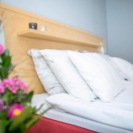 מיקלי Hotel Uusikuu מראה חיצוני תמונה